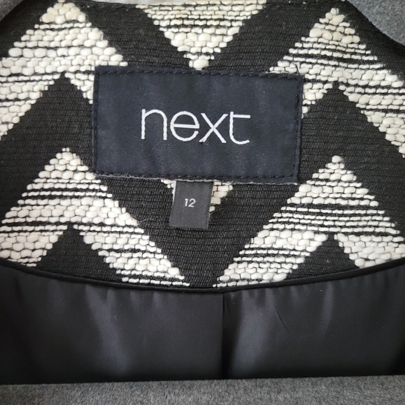 Next Blazer - Picture 5 of 6